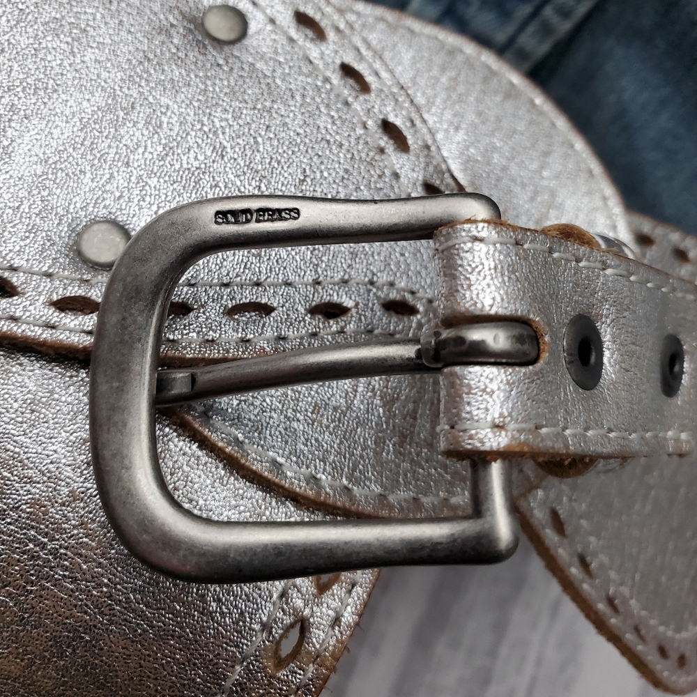 Silver Metallic Leather Belt with Cutouts by Linea Pelle - Picture 11 of 15